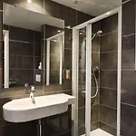 Du Eugene 3* Paris