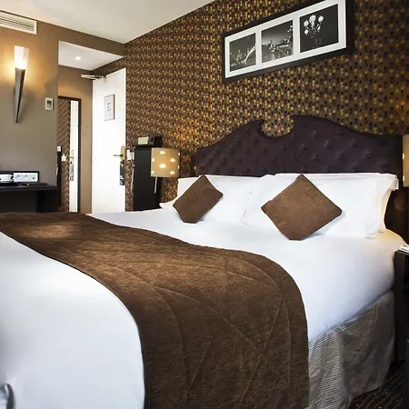 Hotel Du Eugène Parigi