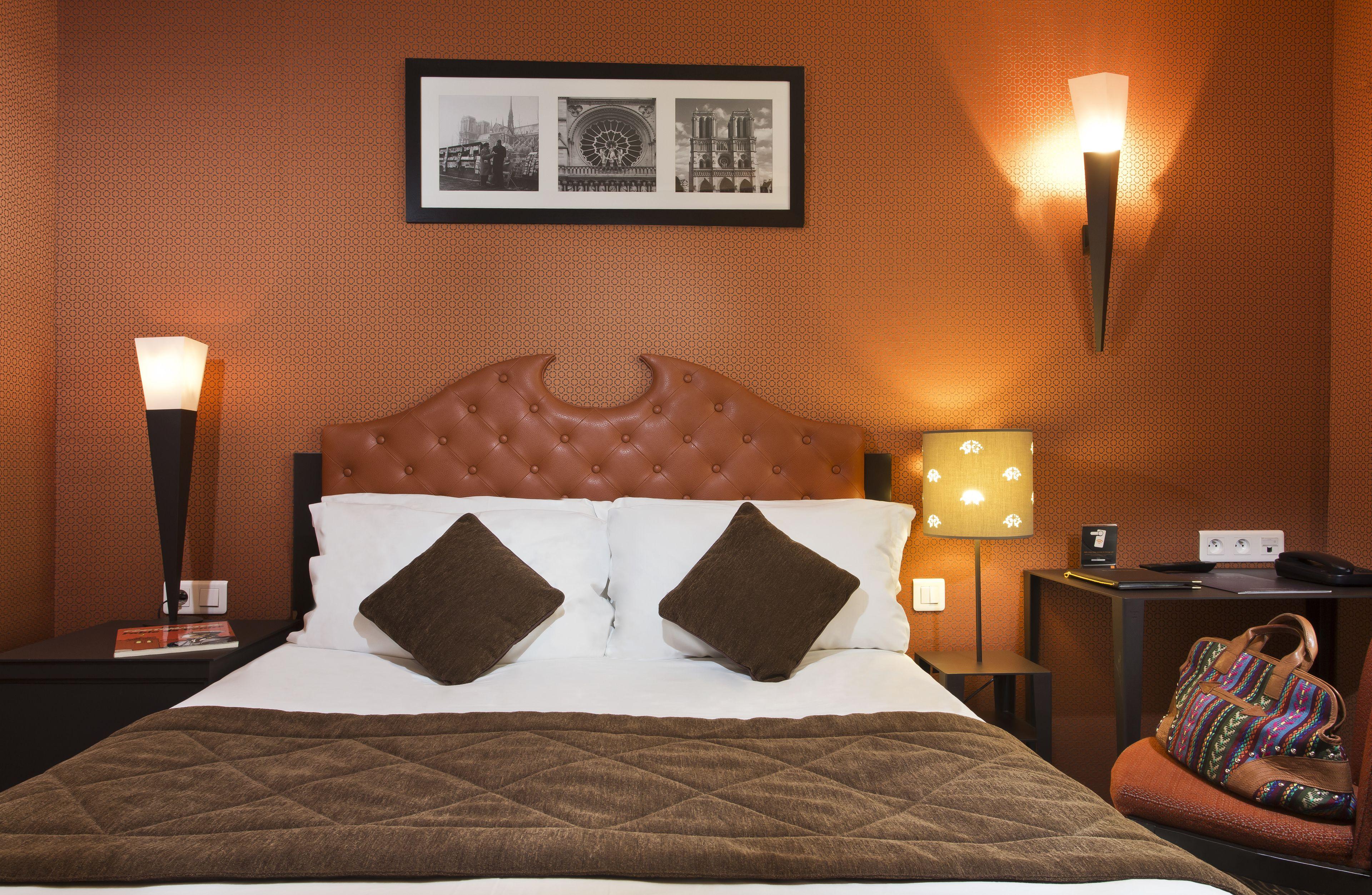 Hotel Du Eugene Paris